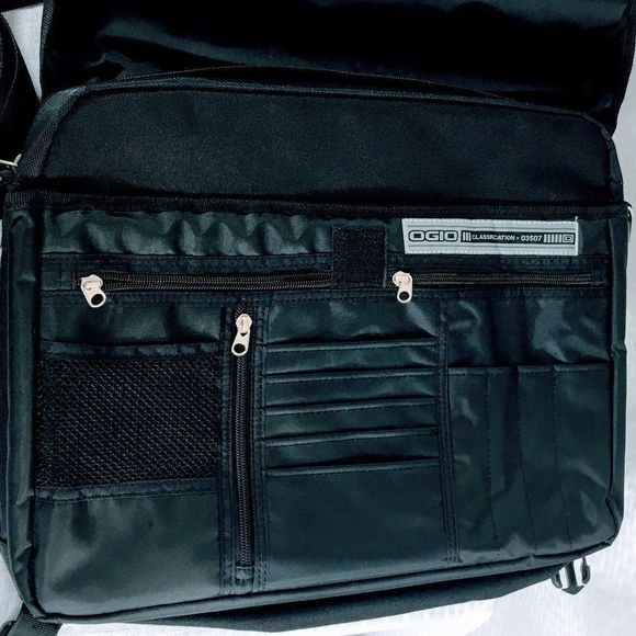 Ogio Findlayson Vodka City Corp Messenger Bag Promo Black Laptop Crossbody Strap - Picture 4 of 14
